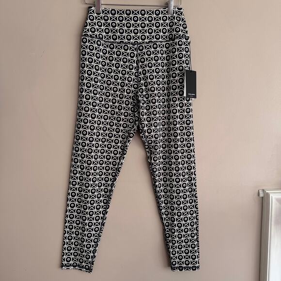 Spiritual Gangster Mystic Eye Lotus 7/8 Legging Black and White Size Large New - Picture 1 of 6